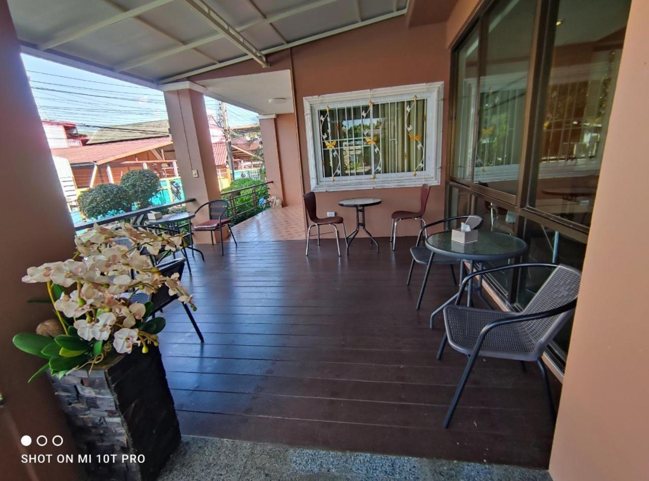 Areena Resort And Hotel Uttaradit Eksteriør bilde
