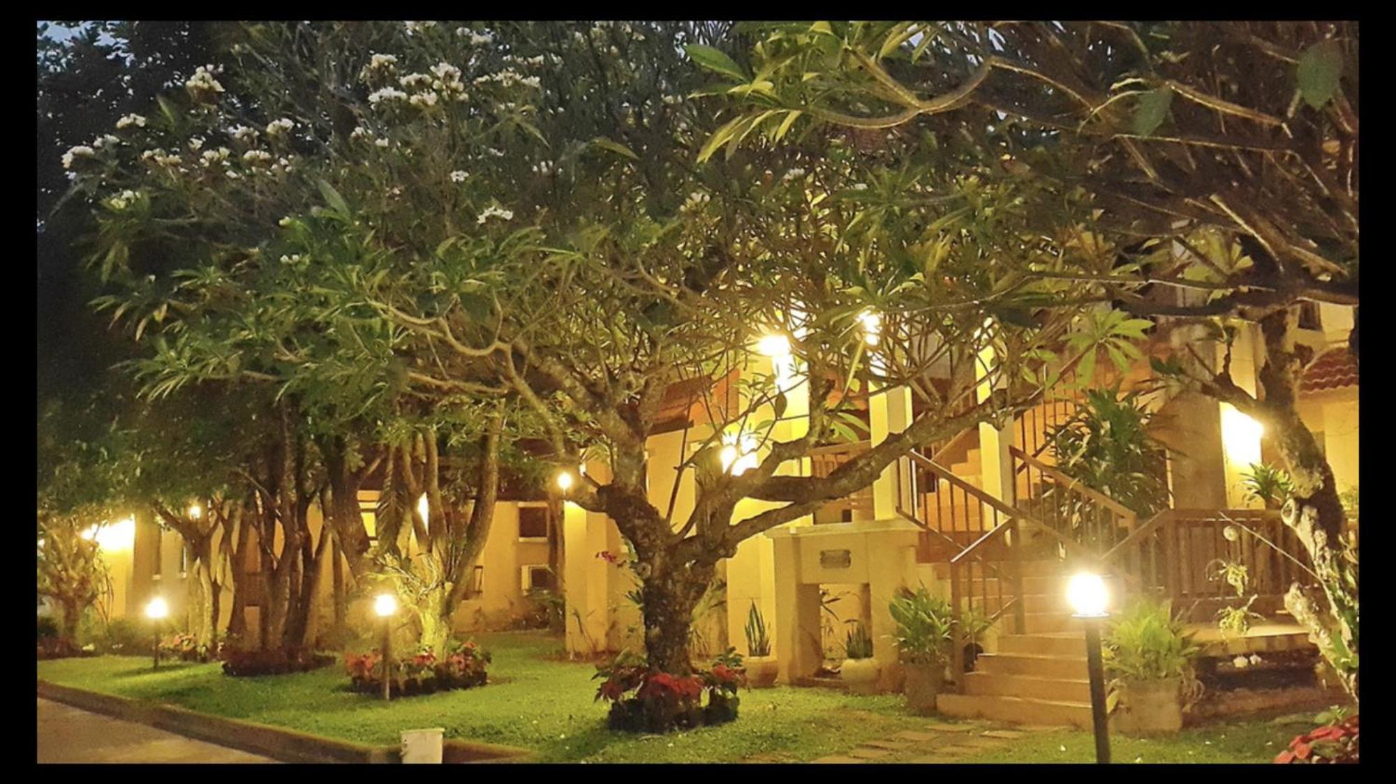 Areena Resort And Hotel Uttaradit Eksteriør bilde